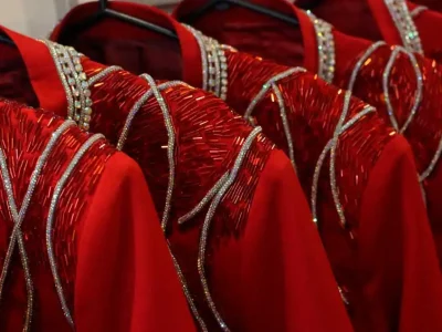 chaquetas para artistas grupo caribeños de guadalupe bordado a mano con lentejuelas y brillo servicio de bordado personalizado - sacos del grupo caribeños de guadalupe bordados a mano